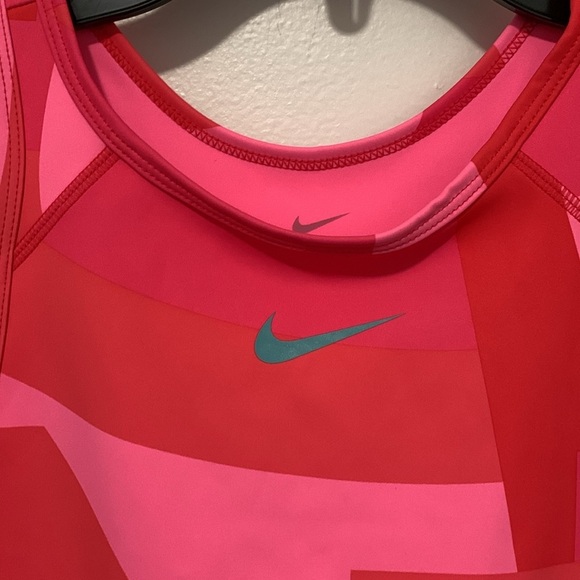 NIKE Pro Dri-FIT Cropped Training Tank Top - Picture 9 of 11